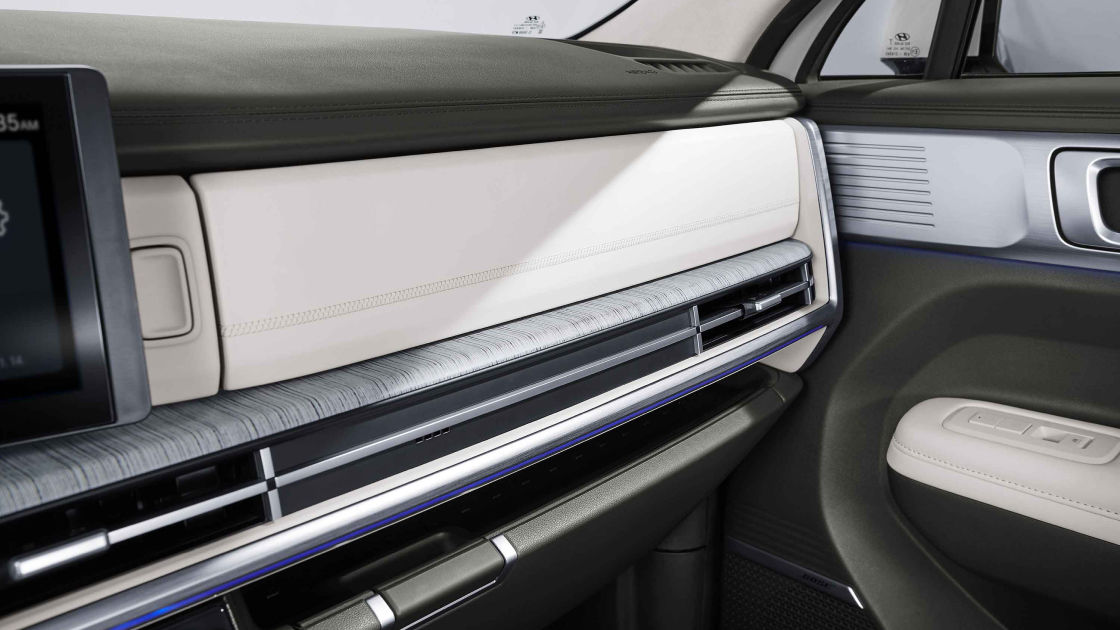 UV-C Sterilization Tray - OFF