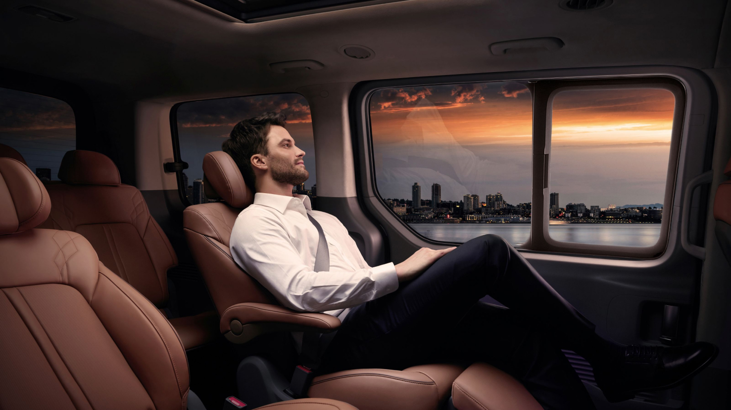 Дизайн STARIA | Футуристичний Мінівен | Автопланета - фото 28